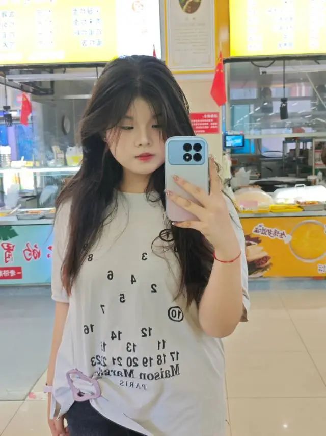 F6EF F6EF